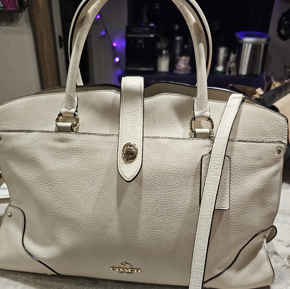 Purse - Picture 4 of 5